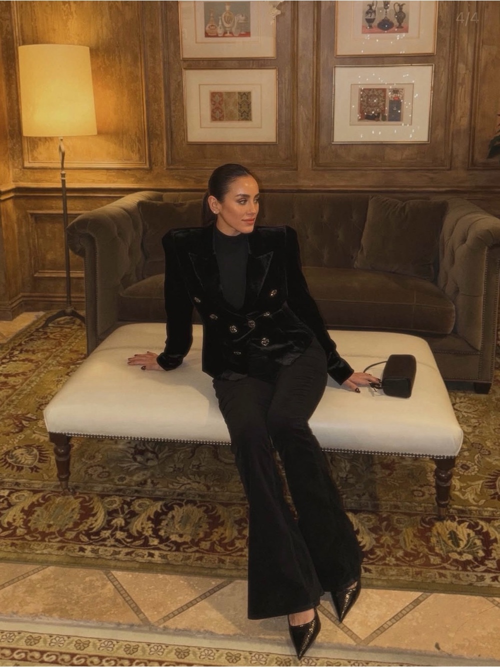 L’Agence Bethany Velvet Structured Blazer In Black - Picture 3 of 8